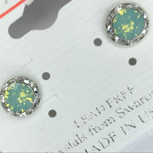 Chrysolite Opal Earrings - Picture 2 of 5